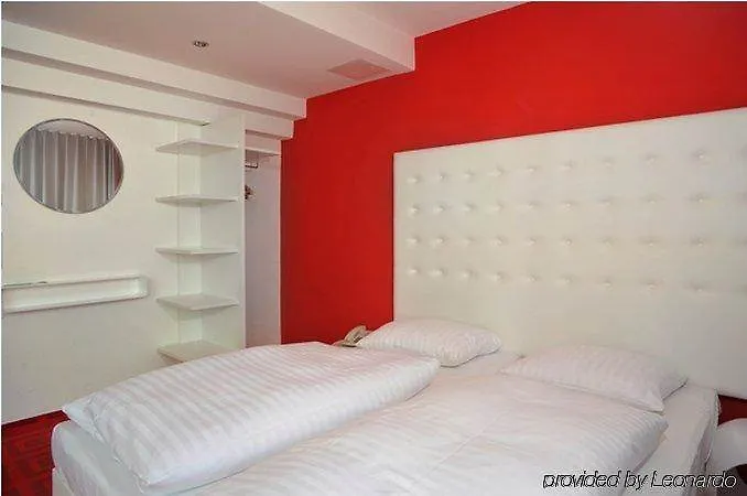 Hotel Cityhotel Monopol 3*